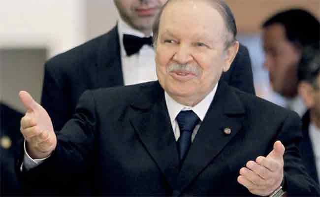 رئيس الجمهورية بوتفليقة أول رئيس عربي يتسلم 
