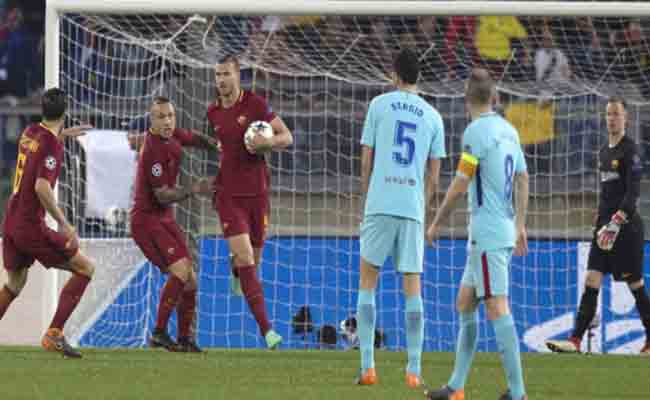 برشلونة يقصى من دوري الأبطال