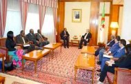 الوزير الأول أويحيى يستقبل وزير العلاقات الخارجية لجمهورية انغولا