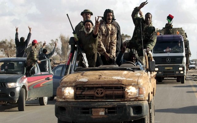 في ليبيا 4 قتلى و12 جريح من اللواء السادس