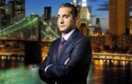 باسم يوسف يتعاقد مع أهم وكالة للمواهب في هوليوود