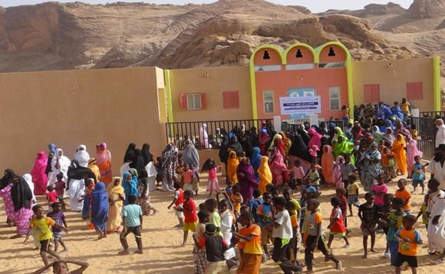 الجزائر تقدم أدوية و مساعدات مالية وعينية لهيئات خيرية تتكفل  بالفقراء والأيتام في نواكشوط ونواذيبو