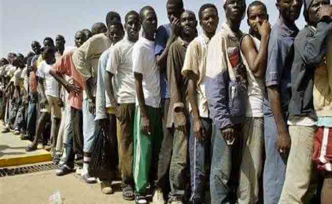 وزارة الداخلية تنظم عملية ترحيل أزيد من 360 مهاجرا غير شرعي إلى النيجر
