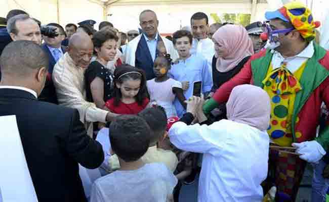 وزراء يشاركون فرحة العيد مع الأطفال المرضى والمقيمين بدار الرحمة
