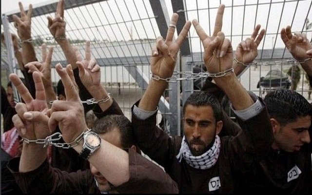 مند بداية 2018 أكثر من 3500 معتقل فلسطيني في سجون إسرائيل