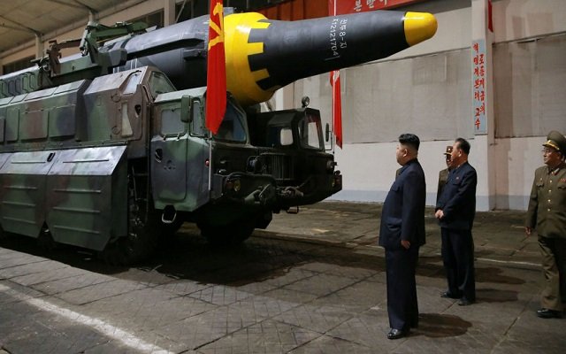 كوريا الشمالية تتراجع عن فكرة نزع الأسلحة النووية