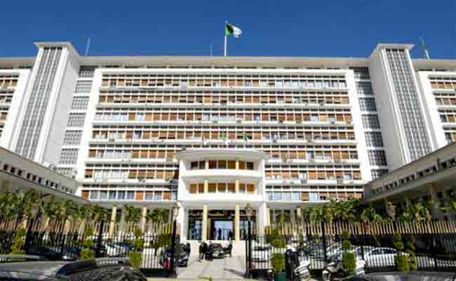وزارة الداخلية ترسل برقية رسمية لمراجعة القوائم الانتخابية وتسجيل المرحلين الجدد