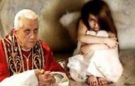 الفاتيكان خَجِل من اعتداء الجنسي للقساوسة على ألف طفل