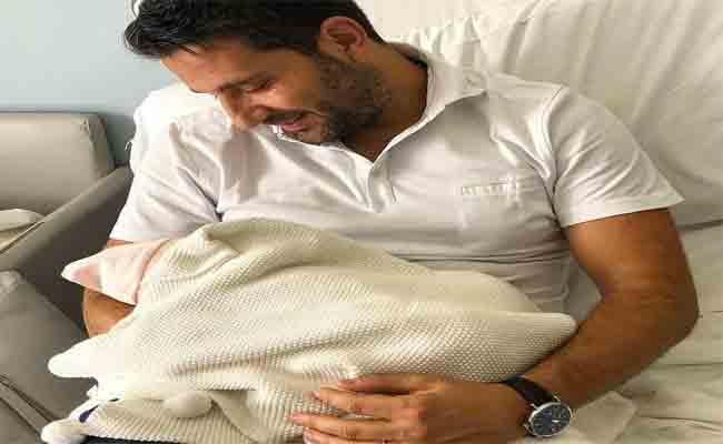 ريم السعيدي و وسام بريدي يرزقان بطفلتهما الأولى 