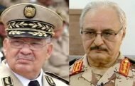 الجنرال قايد صالح يتحرش بالجنرال خليفة حفتر