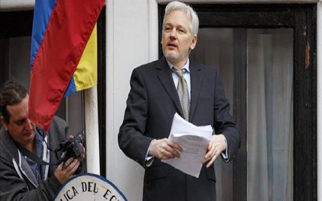 ناكر الإحسان مؤسس ويكيليكس يعتزم مقاضاة الإكوادور التي يعيش في سفارتها بلندن