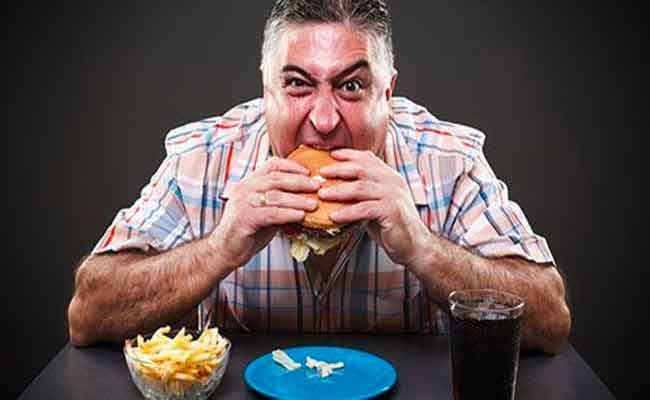 هل الضغط النفسي يساهم في زيادة الوزن؟