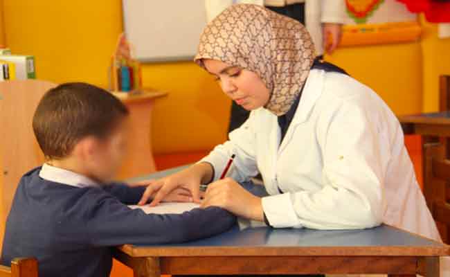 إعداد مخطط وطني للإدماج المدرسي للأطفال المصابين بالتوحد