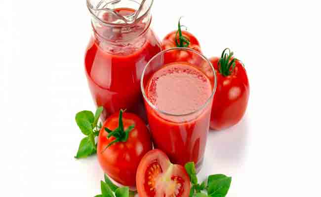 عصير الطماطم... سلاح فعال في علاج فقر الدم