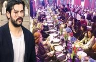 نساء خليجيات يدفعن 100 ألف دولار لممثل تركي ليحضر معهم عشاء خاص