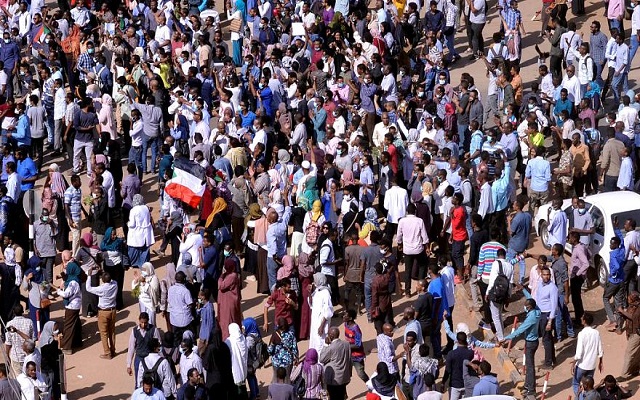 الشعب السوداني لن يتوقف حتى يسقط البشير