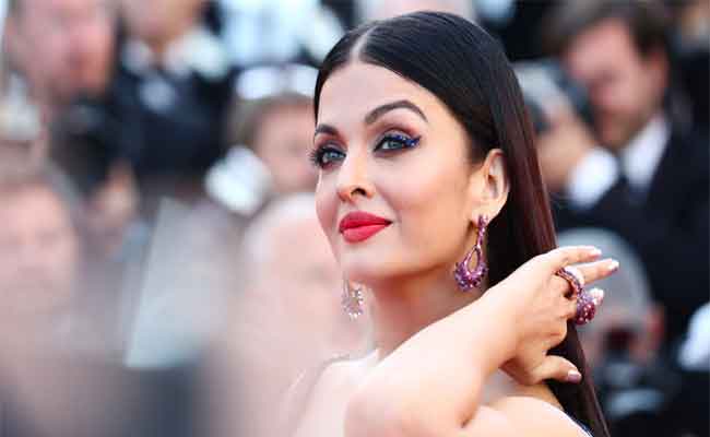 ايشواريا راي تجسد دور ملكة شريرة في عمل تاريخي ضخم ببوليوود