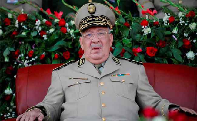 قايد صالح :”إجراء الانتخابات الرئاسية يضع حدا لمن يحاول إطالة أمد هذه الأزمة”