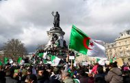 الجالية الجزائرية بفرنسا تتظاهر من أجل تحقق مطالب الحراك الشعبي