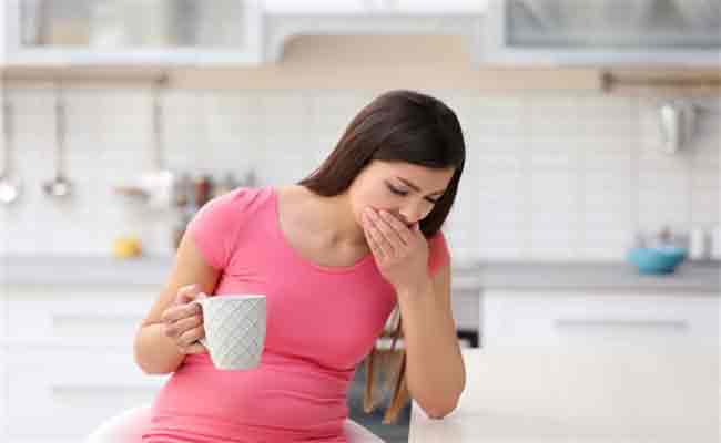 هل تشعرين بمرارة الفم خلال الحمل؟ تعرّفي على أسبابها وعلاجها