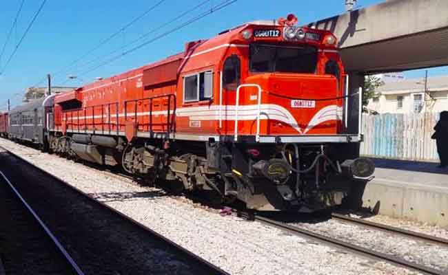 الشركة الوطنية للنقل بالسكك الحديدية تغير أوقات رحلاتها في عيد الفطر بين وهران و بشار