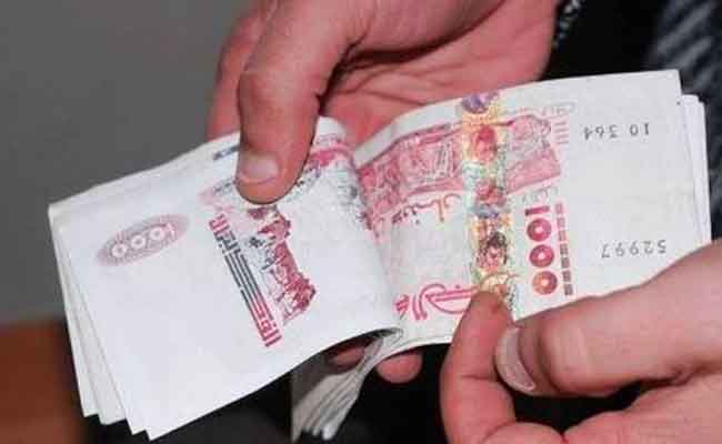 زيادة في أجور عمال 22 مؤسسة عمومية ولائية بولاية الجزائر بنسبة 15 بالمائة