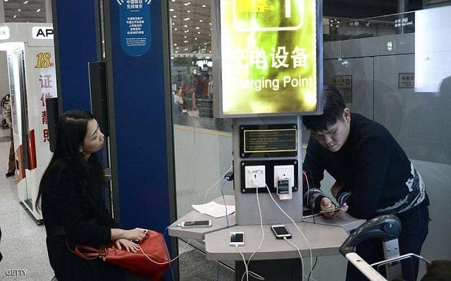 مشاكل شحن الهاتف في الأماكن العامة أخطر مما تتصور…