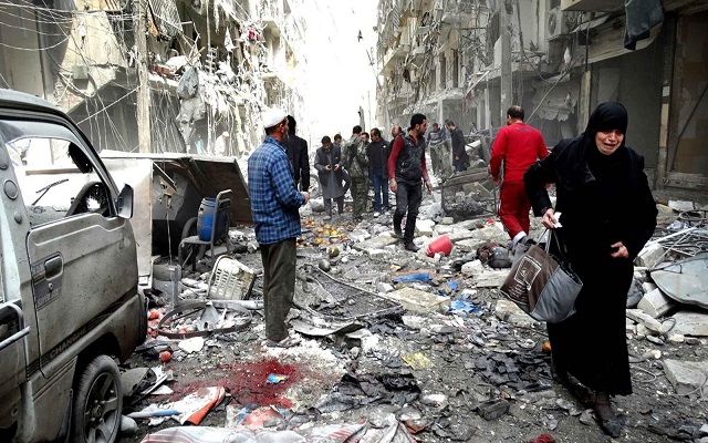 عشرات القتلى بمعارك طاحنة في حماة السورية