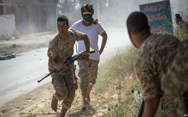 376 قتيلا منذ اندلاع معارك في ليبيا