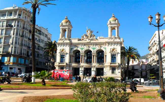 “الفقير”..أول عرض مسرحي في الشارع من انتاج مسرح وهران يوليو المقبل…