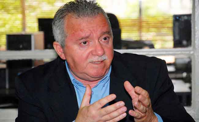 رباعين يدعو إلى مواصلة الحراك الشعبي إلى غاية الاستجابة لكل المطالب