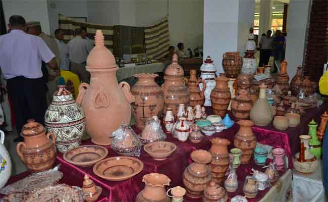 انطلاق معرض الصناعات التقليدية بتنس بمشاركة 20 عارضا