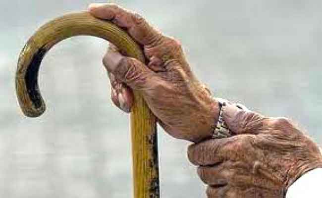 ترخيص الدولة  للمؤسسات الخاصة بفتح دور للعجزة والمسنين