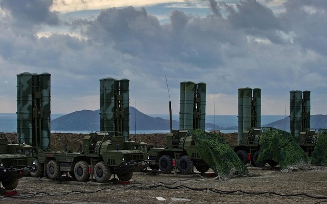 ايران تصمم منظومات تضاهي منظومة (أس400)