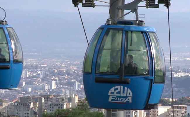 إجلاء 55 شخصا علقوا داخل المصعد الهوائي (الحامة -المدنية)