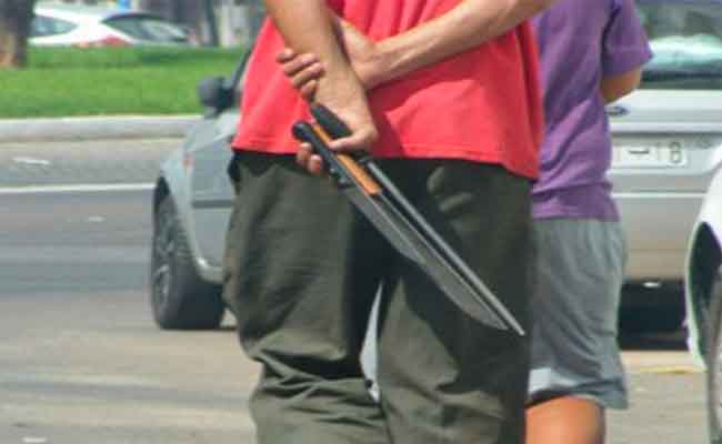 أمن قسنطينة يطيح بعصابة إجرامية تعتدي على المواطنين بالسيوف