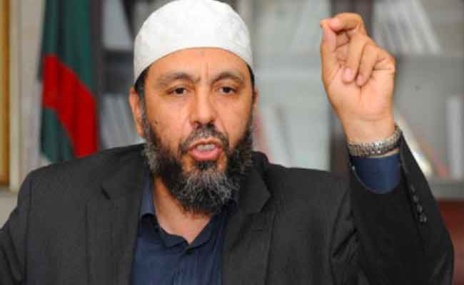 جاب الله : “فاجأ النظامُ الشعب بتعيين لجنة للحوار من أفراد لم يُستشر فيهم”