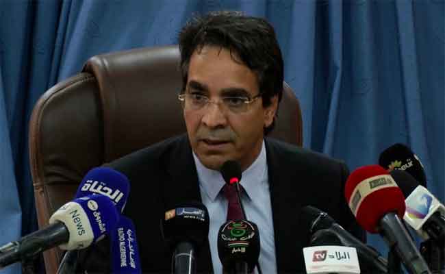 جميعي : “من الخطأ ربط مصير الأفلان بشخص ما، أيا كان”