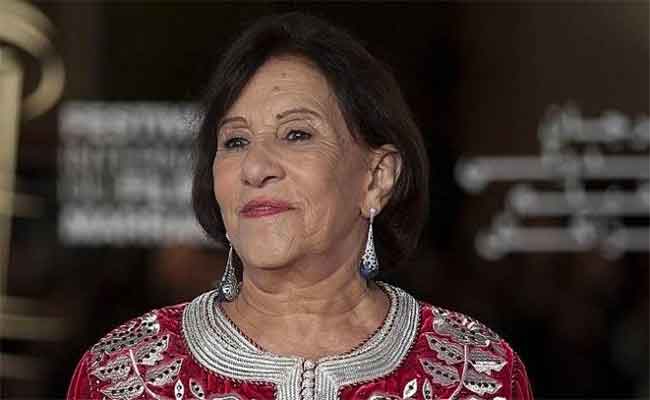 المغاربة يودعون أيقونة الفن أمينة رشيد…