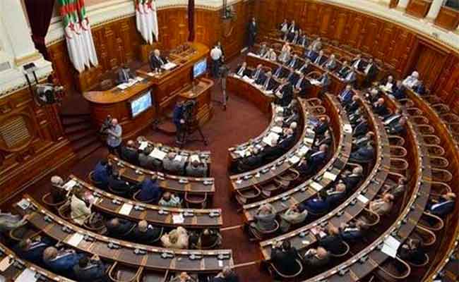 البرلمان بغرفتيه يفتتح دورته العادية لـ (2019-2020) الاثنين أو الثلاثاء المقبل