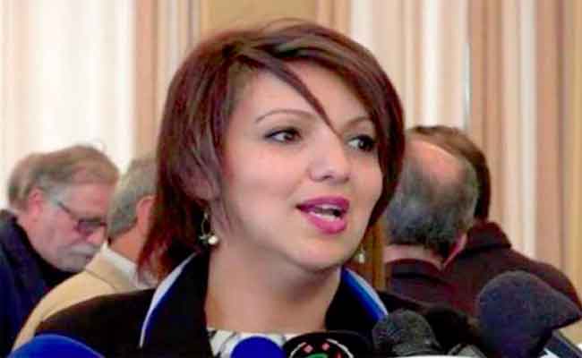 استقالة وزيرة الثقافة مريم مرداسي على خلفية فاجعة الحفل الفني