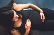 كرسي الولادة الطبيعية وسيلة فعّالة لتسهيل عملية الإنجاب عندكِ...!