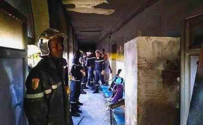 حريق بدار الولادة بالوادي يخلف مقتل 8 رضع و اختناق أكثر من 70 شخصا…