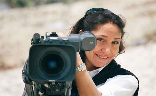 مخرجة سعودية تنافس على جائزة “الأسد الذهبي” بأحدث تجاربها السينمائية “المرشحة المثالية”…