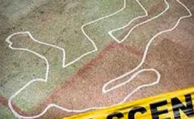 قاصر يقتل شابا بواسطة زجاج قارورة خمر بعين تموشنت