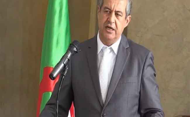 رابحي : “يجب تنظيم انتخابات رئاسية ديموقراطية ونزيهة في أقرب الآجال”