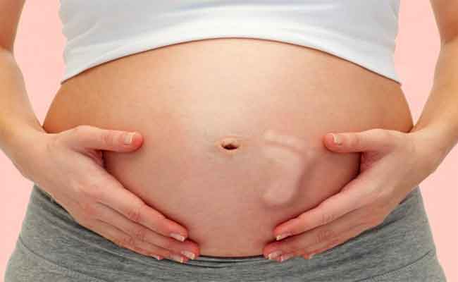 كيف تكون حركة الجنين في الشهر الخامس