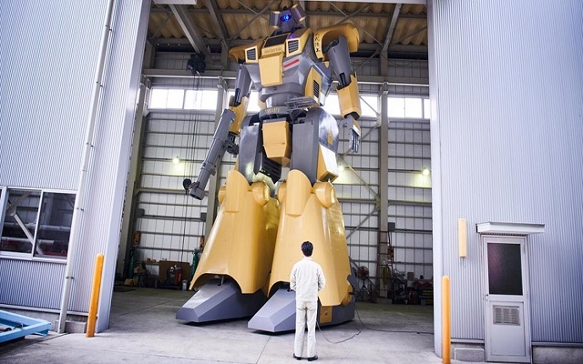 هذا هو أضخم روبوت في العالم...