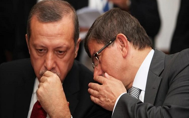 اردوغان يطرد صديقه المقرب اوغلو من الحزب الحاكم