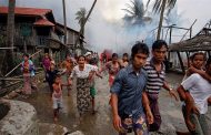 مئات ألاف من المسلمين مهددون بالإبادة في بورما